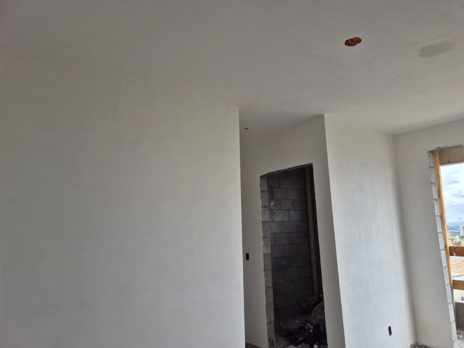 92c04e44-0194-4fa4-b8f8-29408cd815bb